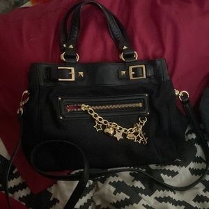 Juicy Black cross body tote